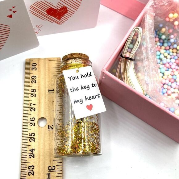 Sentimental Gift Key in small glass bottle pink gift set - Picture 6 of 8